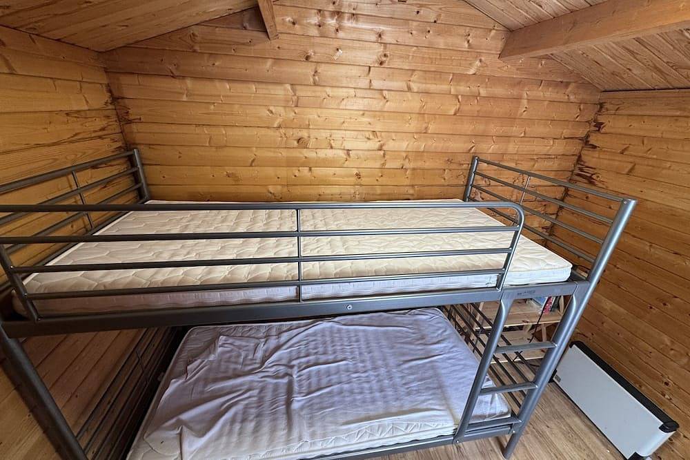 Ganze Wohnung, Die kleine Holzhütte direkt am See in Priepert, Mecklenburg-Strelitz