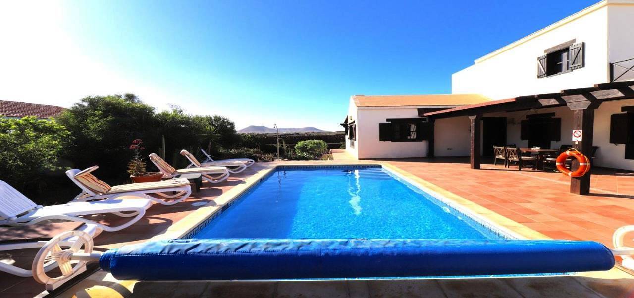 Villa Flora in Lajares, La Oliva