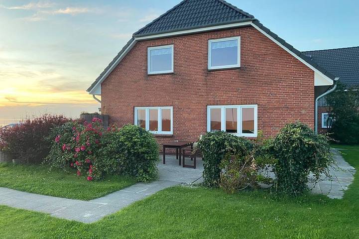 Ferienwohnung für 4 Personen, mit Terrasse und Garten - 1