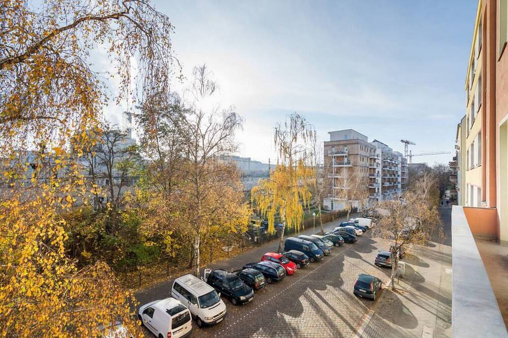 Ganze Wohnung, 4-Bedrooms Apartment (130sqm) with a comfy balcony(6) in Wedding Berlin, Berlin
