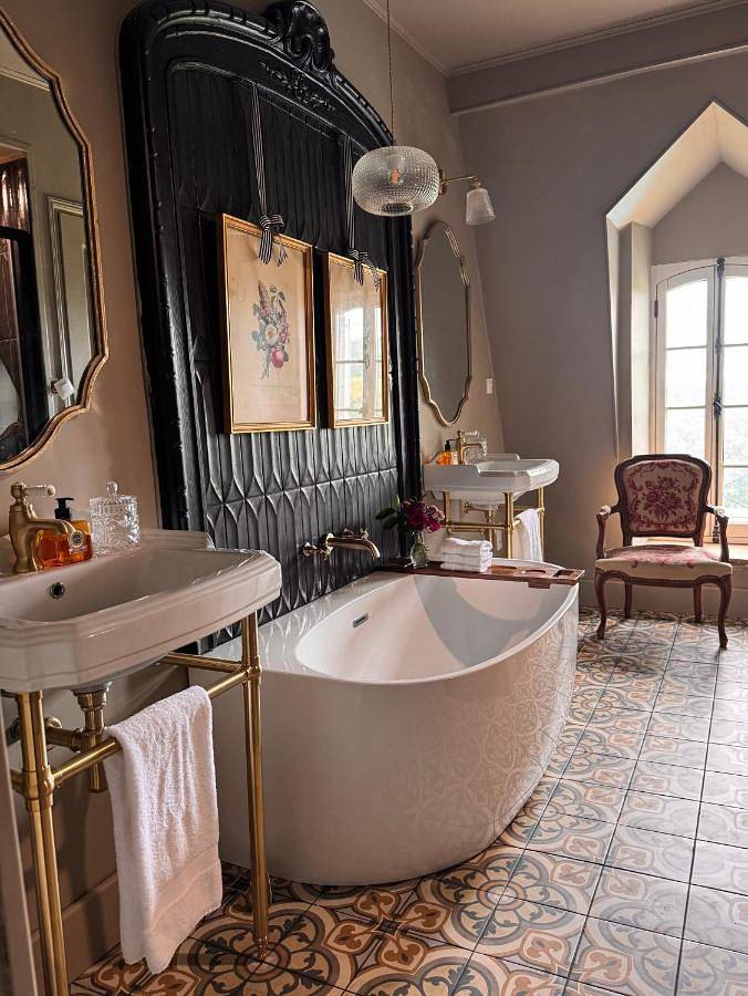 Chateau Forest in Arette, Béarn