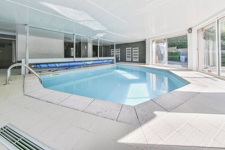 Location de vacances pour 15 personnes, avec Jacuzzi ainsi que Jardin et Sauna à Saint-Amarin