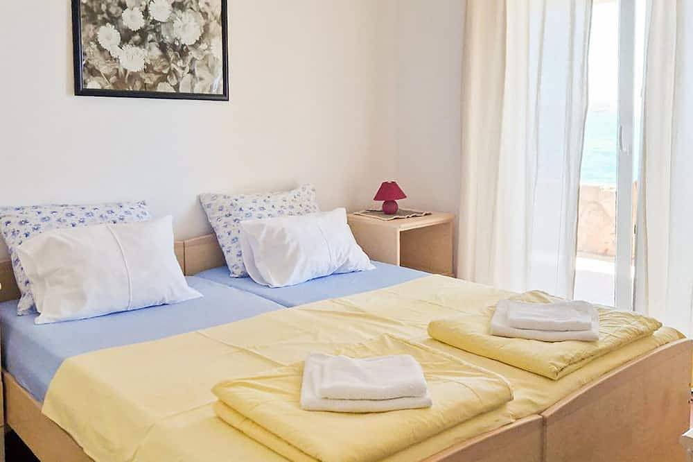 3 bedroom stunning home in Karlobag in Lukovo, Kvarn land