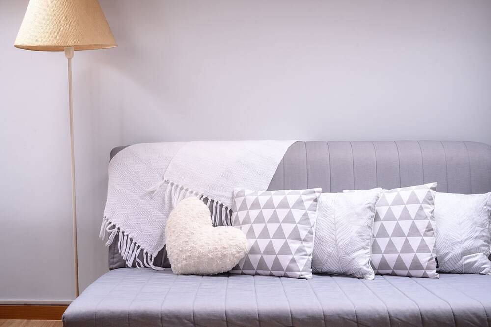 Cozy Grande Chambre Parisienne in Romainville, Senna-Saint-Denis
