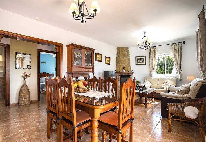 Chalet para 6 personas, con Jardín en Axarquía - 4