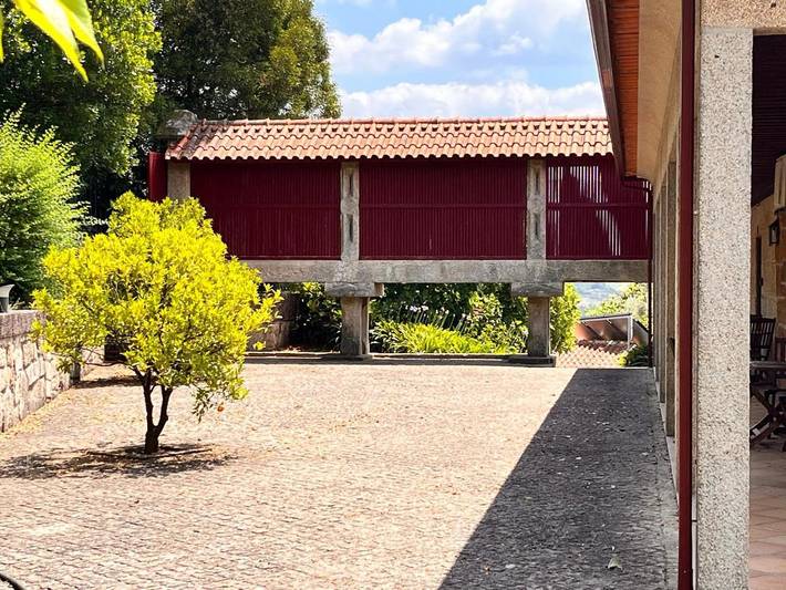 Gîte pour 3 personnes, avec jardin ainsi que piscine et terrasse dans Pedraça - 4