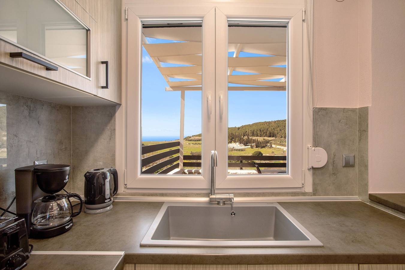 Vakantiehuis 'Iliovasilema' met Uitzicht op Zee, Wi-Fi en Airconditioning, foto 11
