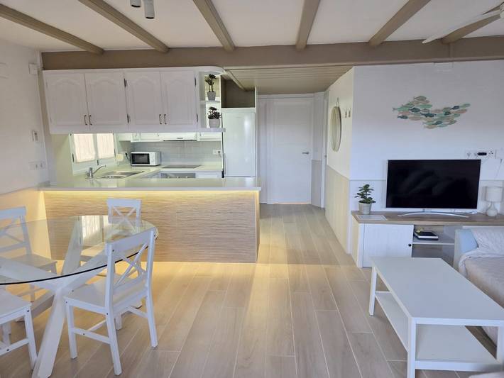 Holiday apartment for 6 people, with terrace - 1