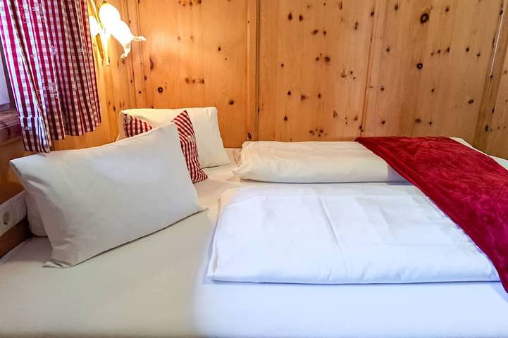 Ferienhaus für 2 Personen, mit Pool und Garten in Mayrhofen - 2