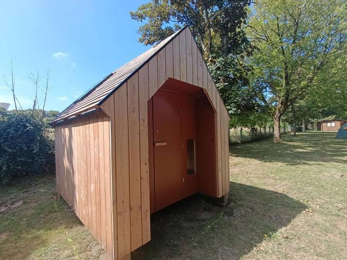 Location de vacances pour 2 personnes, avec jardin ainsi que vue et vue sur le lac, animaux acceptés à Prunay-Cassereau - 2