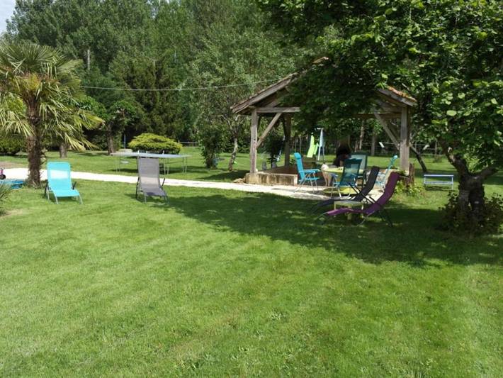 Location de vacances pour 6 personnes, avec Terrasse et Jardin à Limeuil - 3