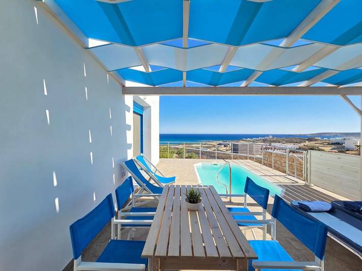 Vakantieappartement voor 4 personen, met zwembad en terras op Karpathos