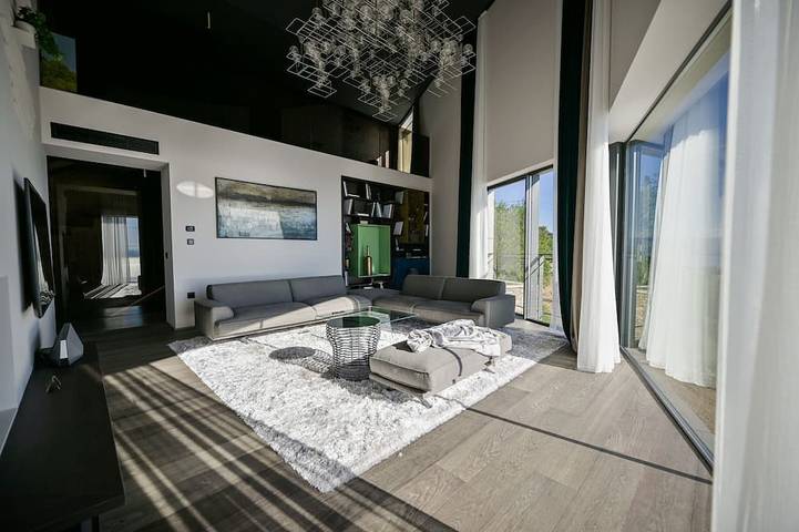 Location de vacances pour 14 personnes, avec jacuzzi et sauna ainsi que jardin et balcon dans Mošćenice - 3