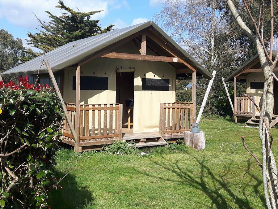 Camping Le Tindio - Glampingtent 4 personen in Arzon, Côte des Mégalithes