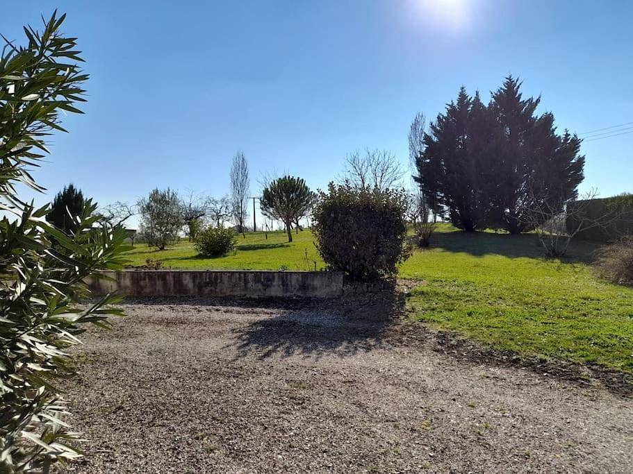Four-Bedroom House in Bourgougnague, Région de Marmande
