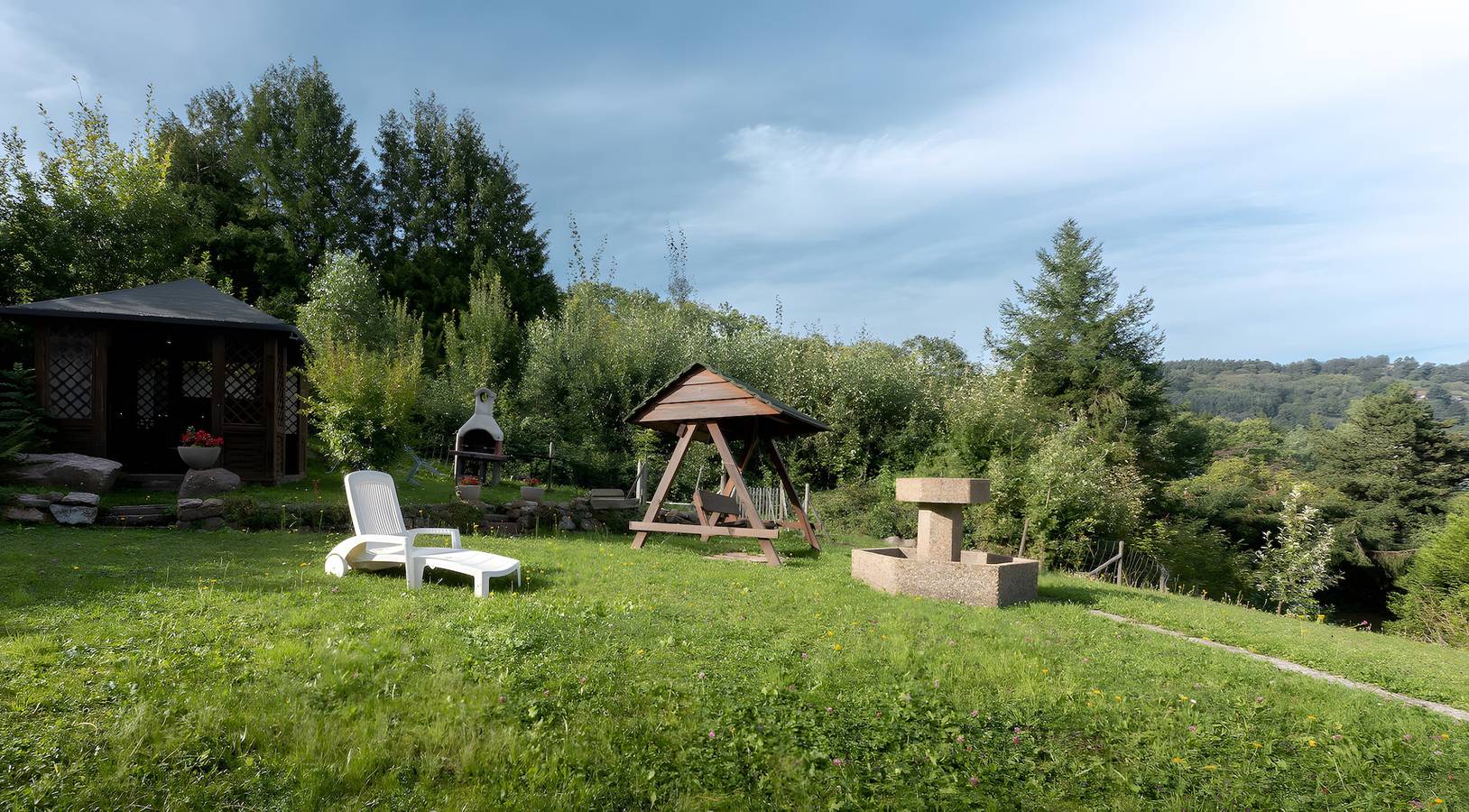 Entire apartment, Apartment "Le Cerisier - Gîte Les 4 Vents" with Mountain View, Shared Terrace and Wi-Fi in Thannenkirch, Parc naturel régional des Ballons des Vosges