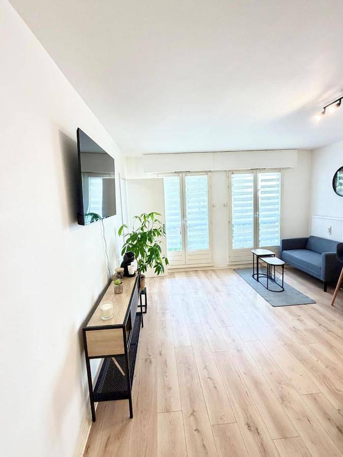 Appartement entier, Studio le Devosge in Gray, Haute-Saône