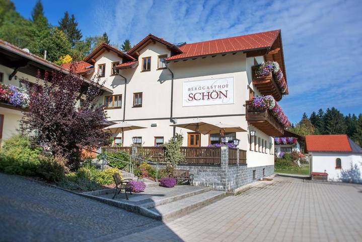 Hotel für 2 Personen, mit Terrasse in Patersdorf