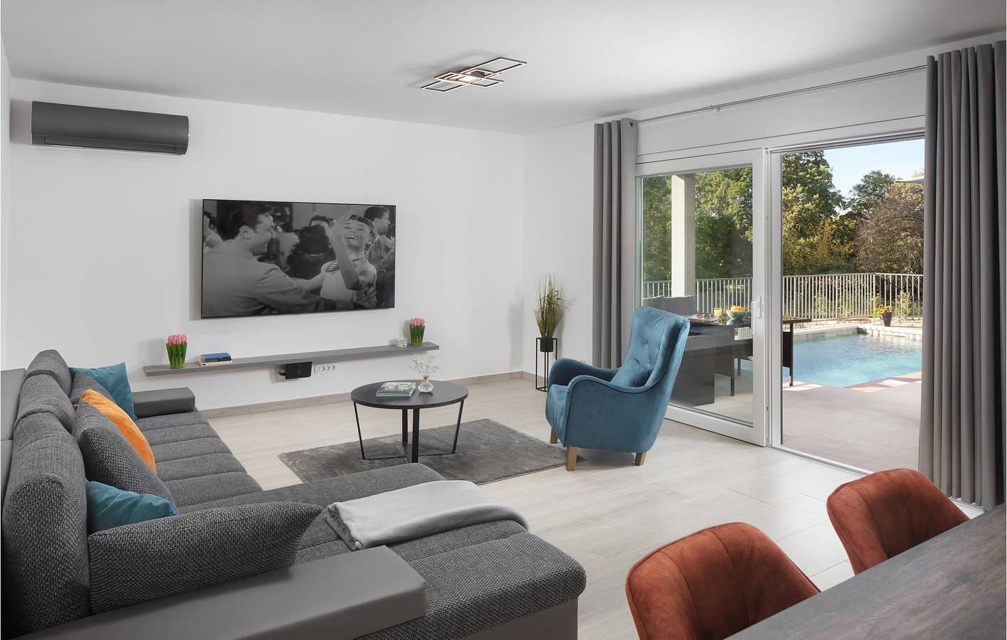 Moderne 2-Zimmer-Wohnung mit Pool, WLAN und Parkplatz in der Nähe des Stadtzentrums in Labin Stadt, Labin