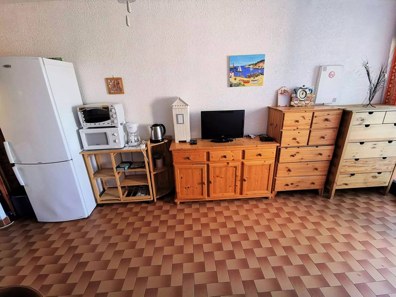 Entire apartment, Large studio with night corner and ground floor terrace for 4 people in Port Leucate. Ref: 1Mm2_233 in Port Leucate, Leucate