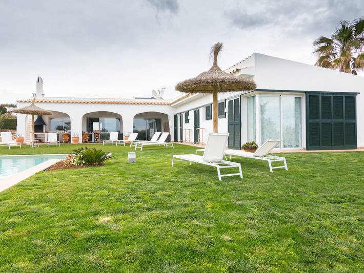 Casa rural para 8 personas, con Balcón y Jardín en Sant Lluís - 4