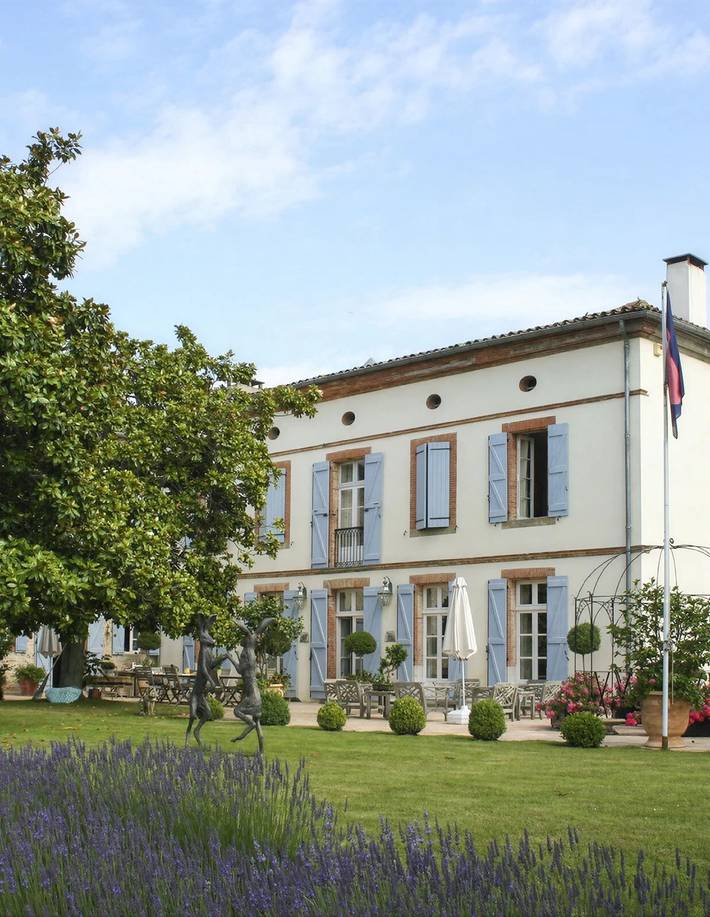 Château pour 14 personnes avec piscine in Saint-Victor-Rouzaud, Ariège