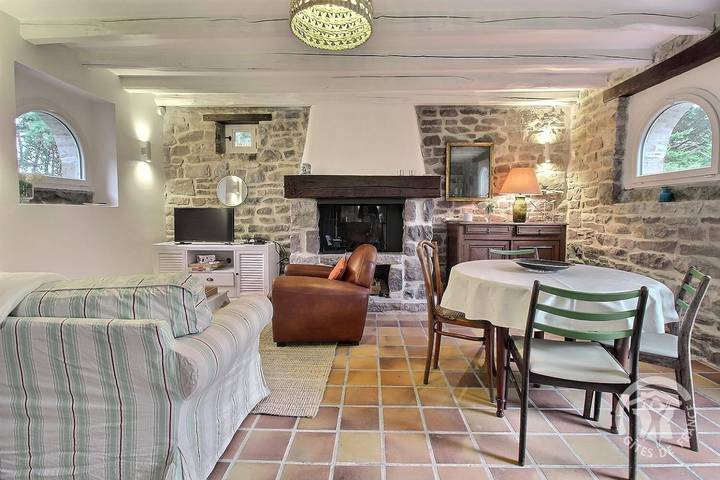 Gîte pour 3 personnes, avec jardin et terrasse, animaux acceptés - 1