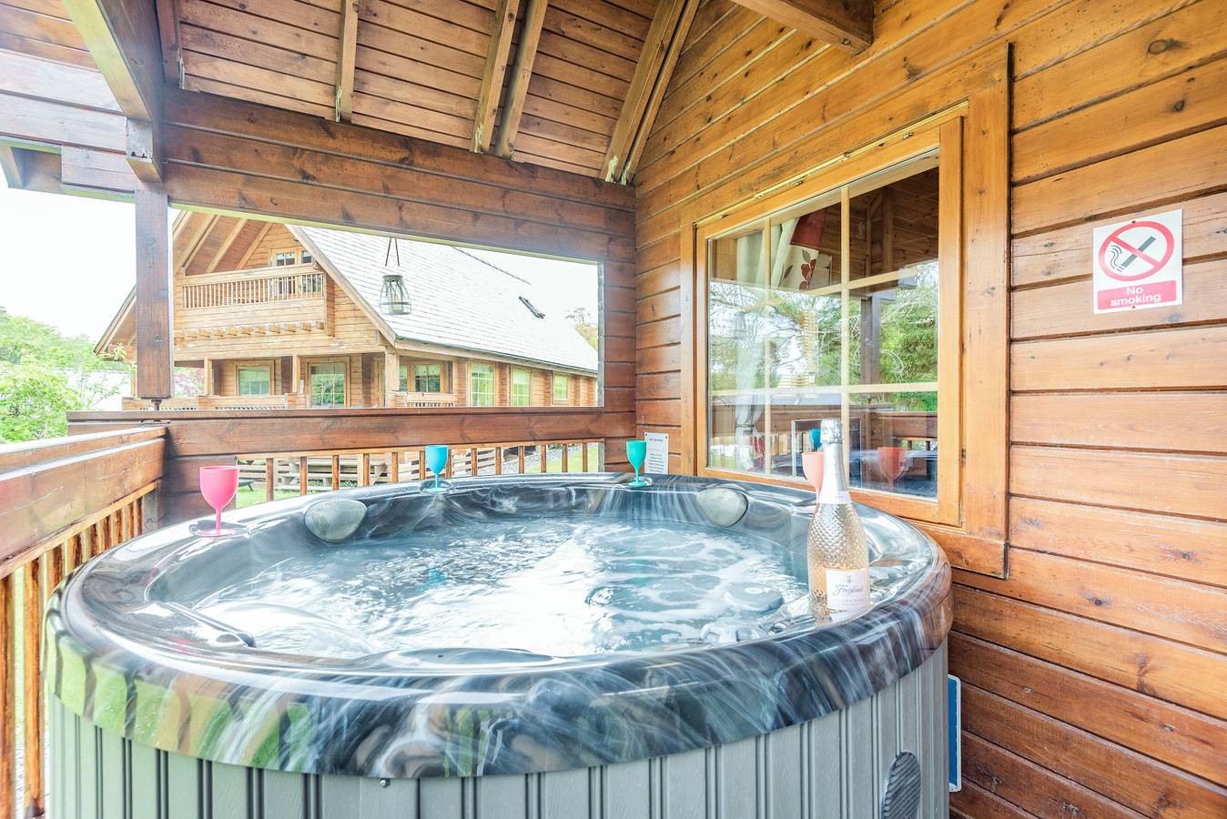 Robin Lodge in Llanbedr, Snowdonia