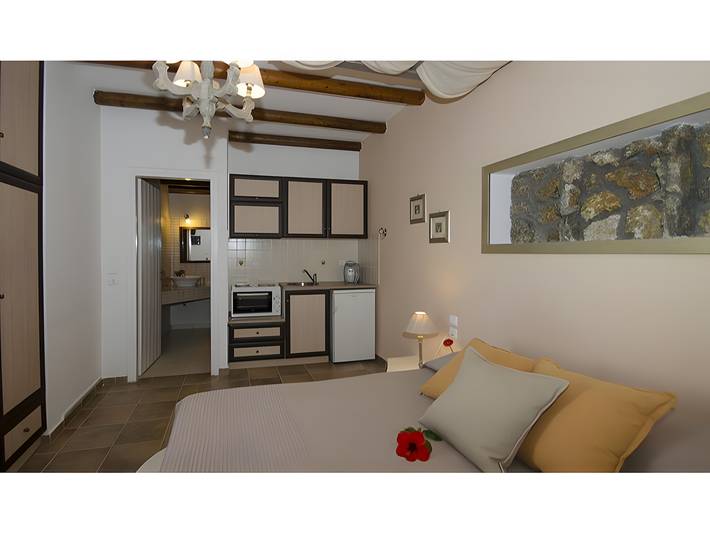 Gîte pour 2 personnes, avec jardin et balcon dans Milos - 2