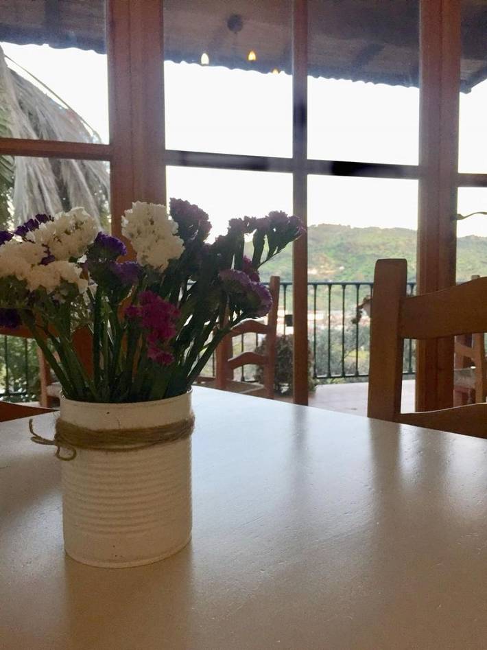 Casa rural para 45 personas, con Balcón y Terraza además de Jardín y Piscina en Algodonales
