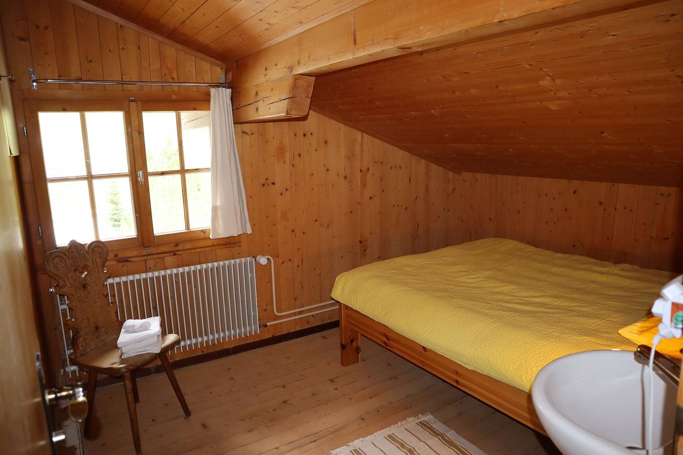 Gasthaus Sonnenhof Preda - Doppelzimmer mit Etagendusche/-Wc in Bergün, Bergün Filisur
