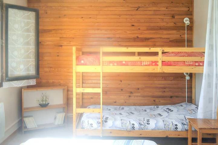 Gîte pour 6 personnes, avec jardin et piscine, animaux acceptés à Selonnet - 4