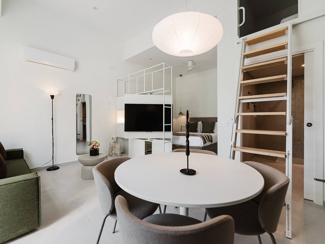 Loft voor 4 Personen in l'Olivereta, Valencia