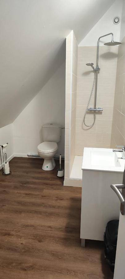 Location de vacances pour 4 personnes, avec jardin et terrasse dans Sylvains-les-Moulins - 3