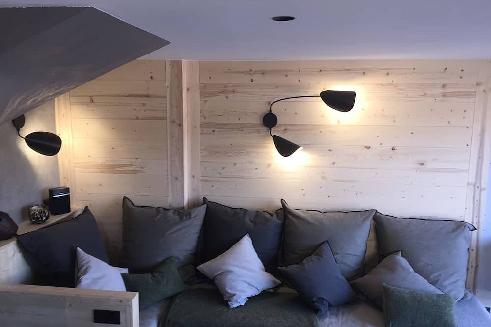 Traditional Chalet - Sainte Foy Tarentaise \"Cristal Dark in Sainte-Foy-Tarentaise, Ruitor Massif