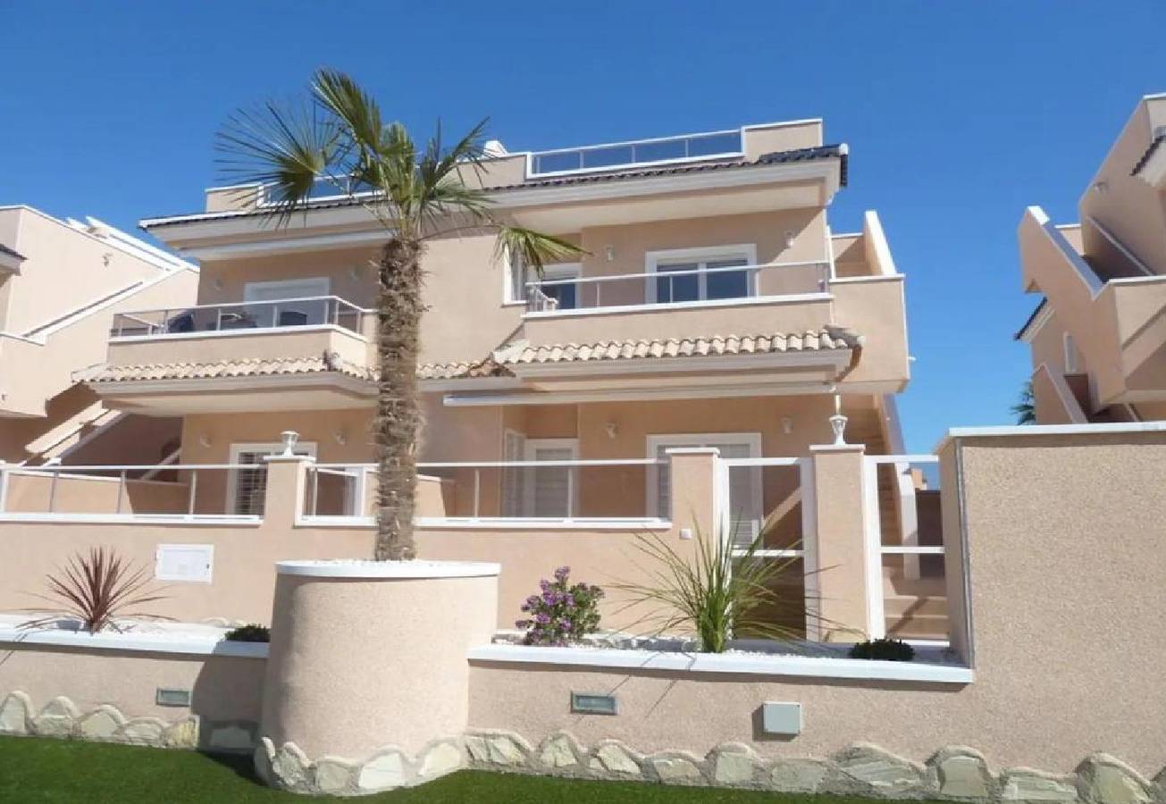 Appartamento vacanze a Orihuela a partire da 76€ a notte