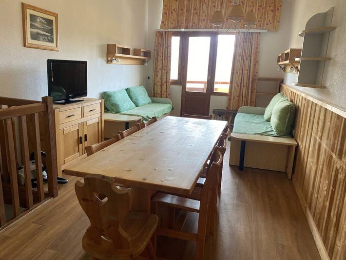 Appartement entier, T3 en duplex skis aux pieds, 9 pers, parking in La Tania, La Perrière