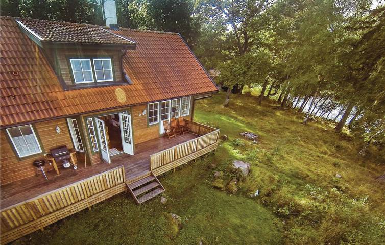 Ferienhaus für 6 Personen mit Terrasse in Mälaren