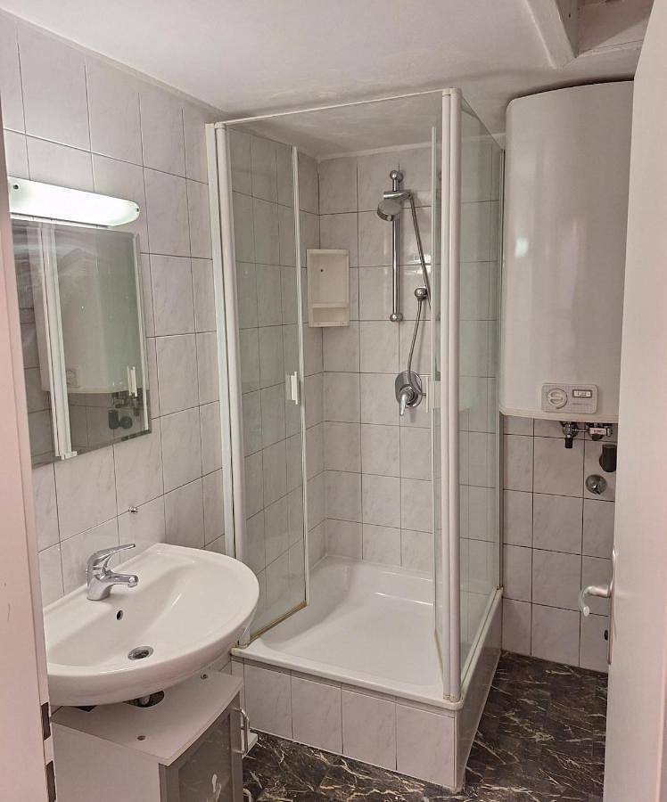 Appartement entier, Apartment im Zentrum von Wels - Self Check-in in Wels, Région de Linz-Wels