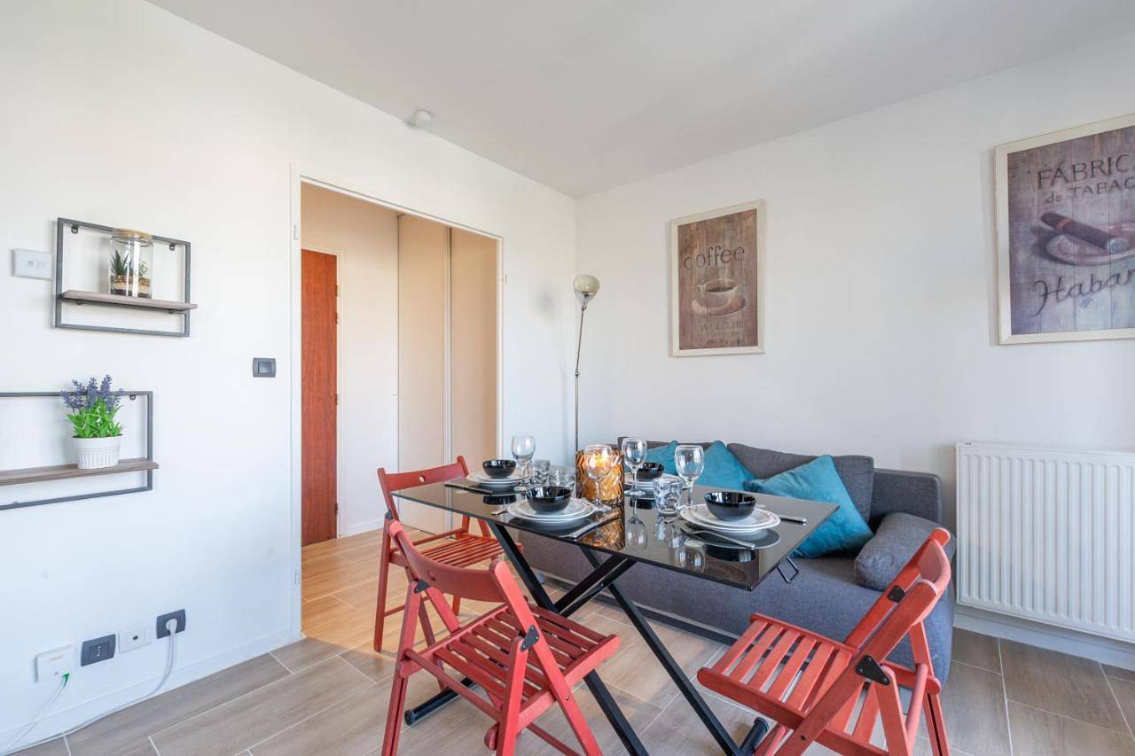 Appartement entier, Family Travel Paris in Bussy-Saint-Georges, Seine-et-Marne