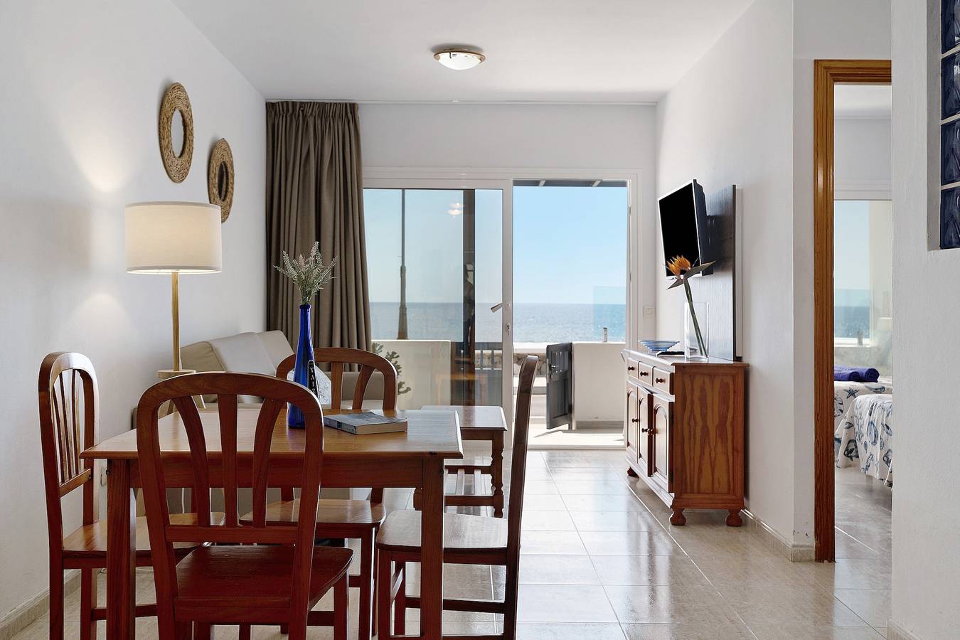 Appartement entier, Appartement de vacances "Callao Beach 3" avec vue sur la mer, terrasse et Wi-Fi in Punta de las Mujeres, Haría