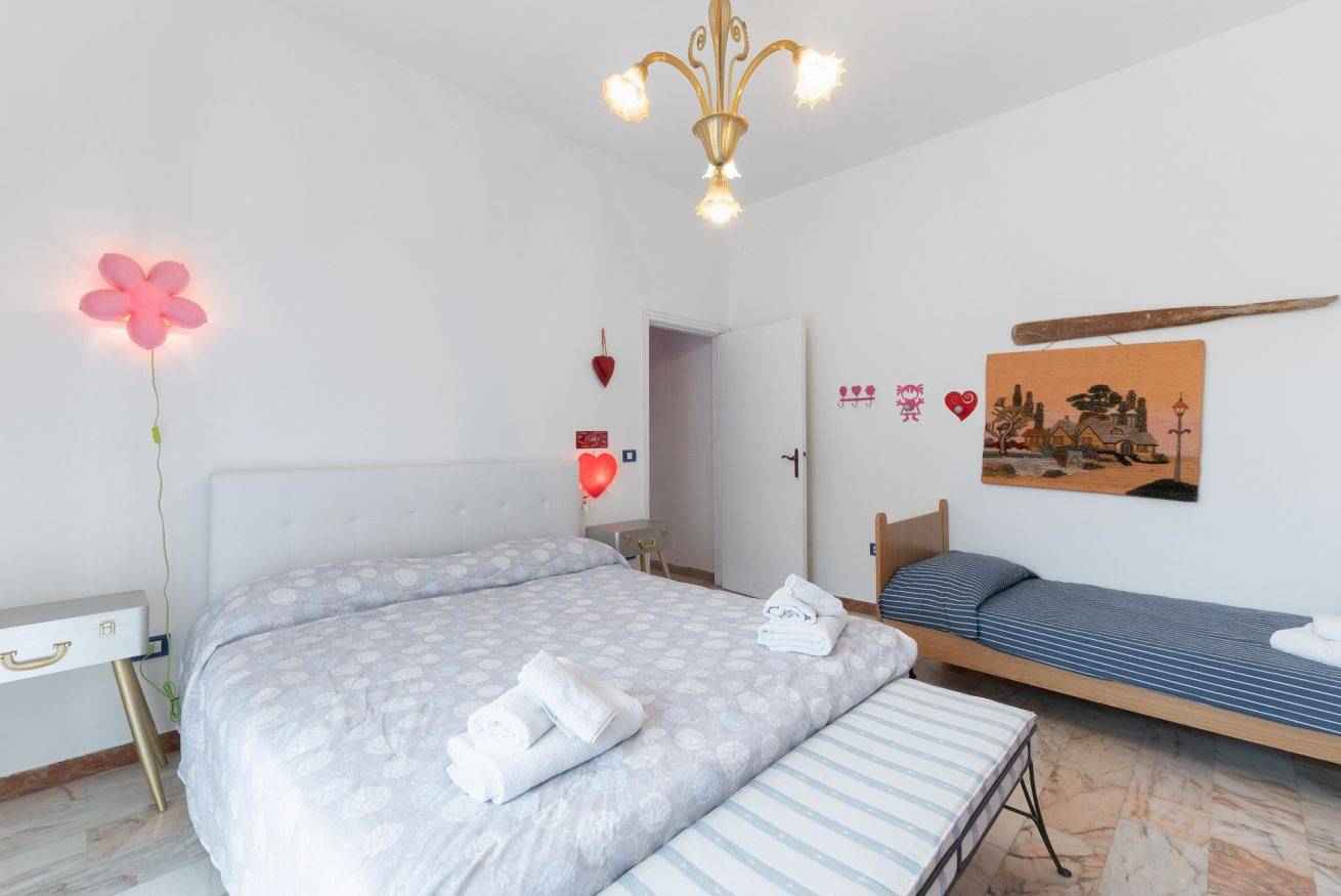 Apartamento entero, Flaminia Bright & Roomy Apartment x6 in Pésaro, Valle del Metauro