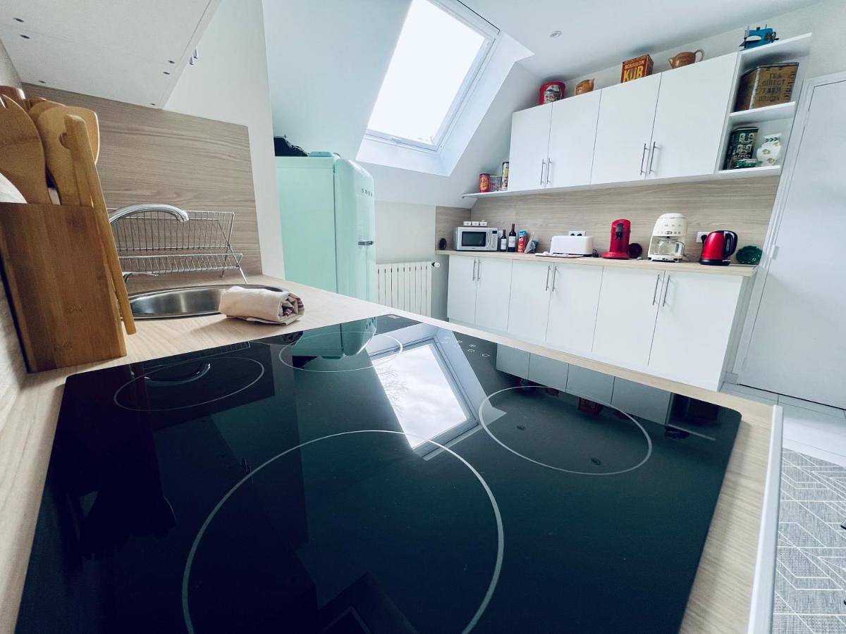 Appartement entier, One-Bedroom Apartment in Garchizy, Nièvre