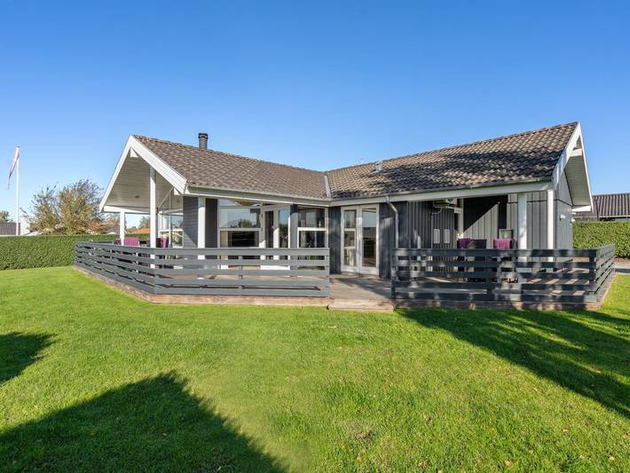 Ferienhaus für 10 Personen, mit Sauna und Terrasse in Råde Strand
