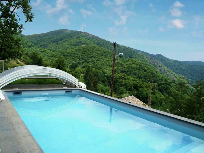 Location de vacances pour 6 personnes, avec Terrasse ainsi que Jardin et Piscine à Burzet - 2