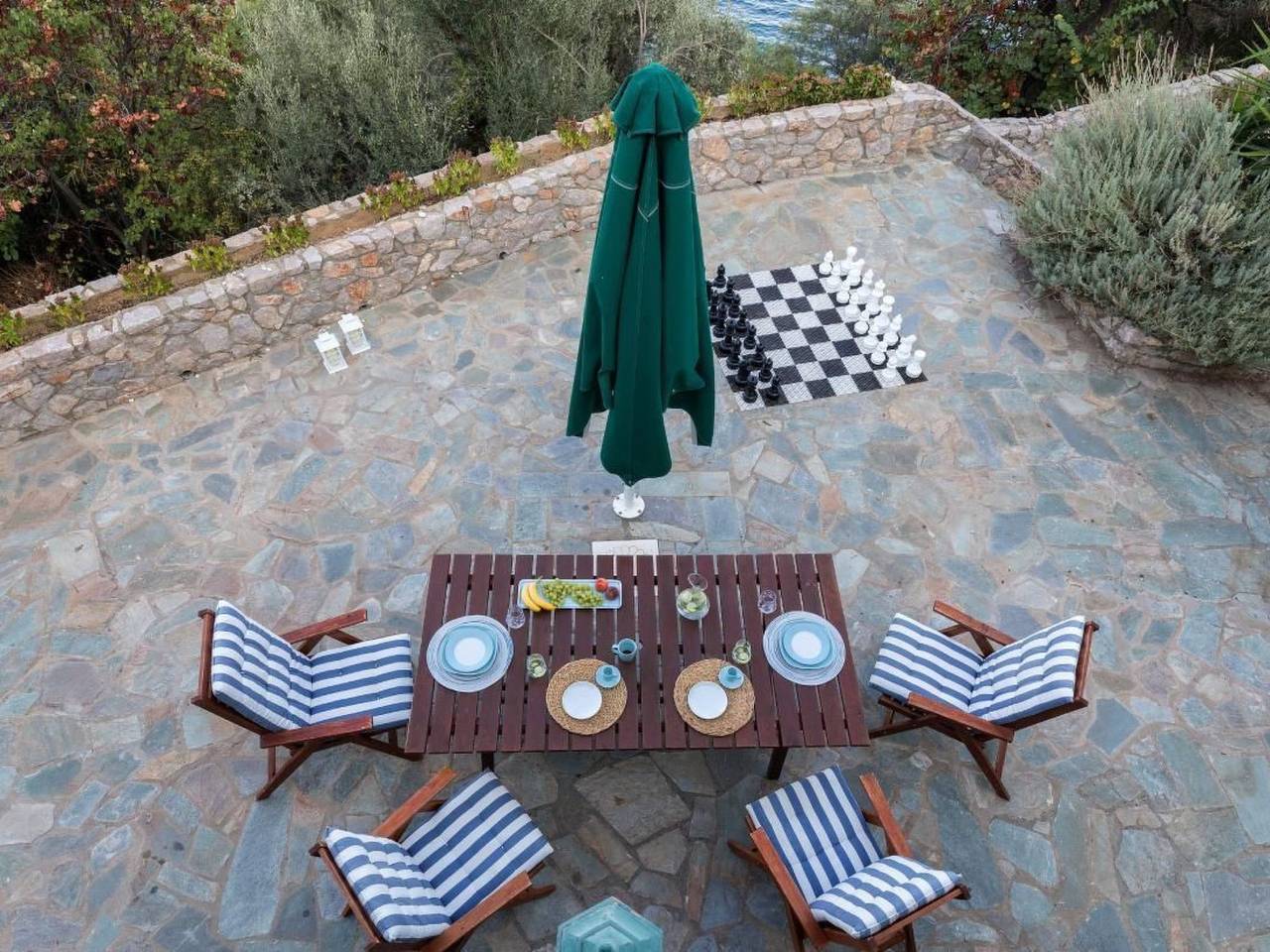 Salvador Dali Villa in Pera Melana, Kinuria