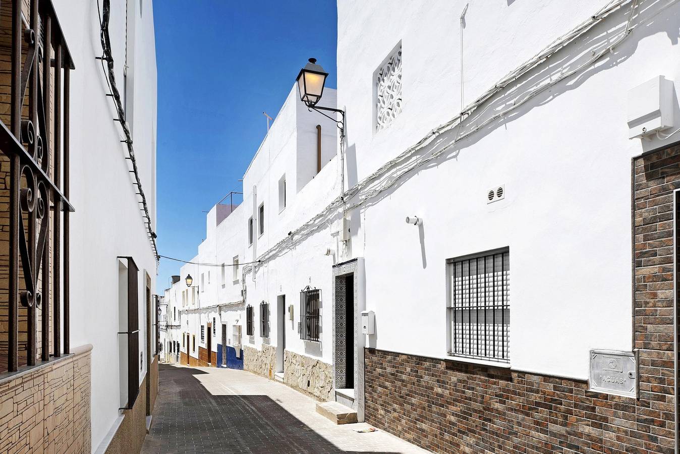 Apartamento entero, Apartamento vacacional "Casa Carmen" cerca de la playa con aire acondicionado in Conil de la Frontera, Costa de la Luz