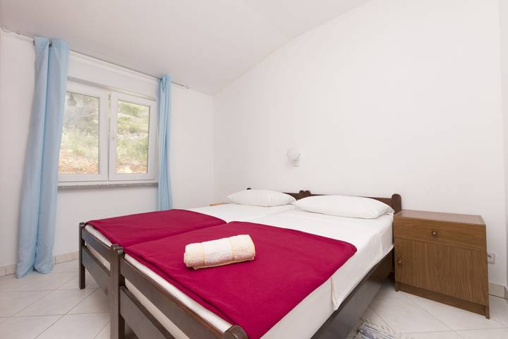 Apartament wakacyjny dla 4 osób, z Balkon w Lokva Rogoznica