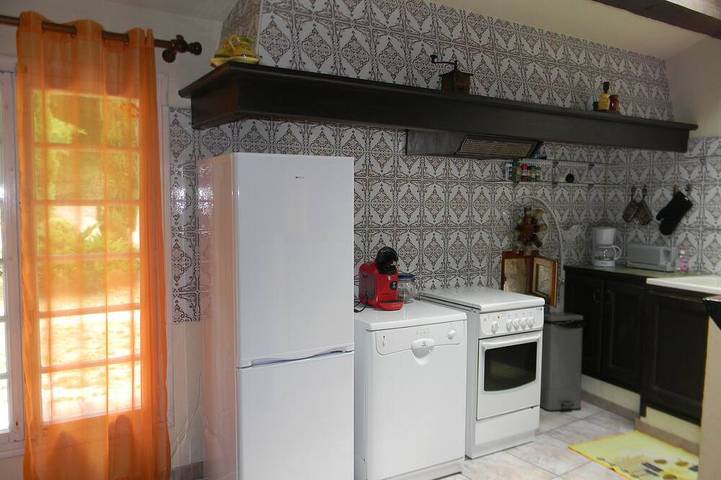 Gîte pour 8 personnes, avec jardin à Maureillas-las-Illas - 2