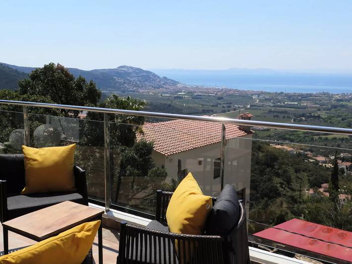 Maison 6 Personnes in El Mas Fumats, Roses